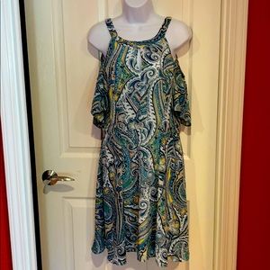 Black market size 8 Turquoise blend Paisley dress